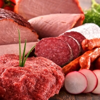 Мясо и мясные продукты - фото